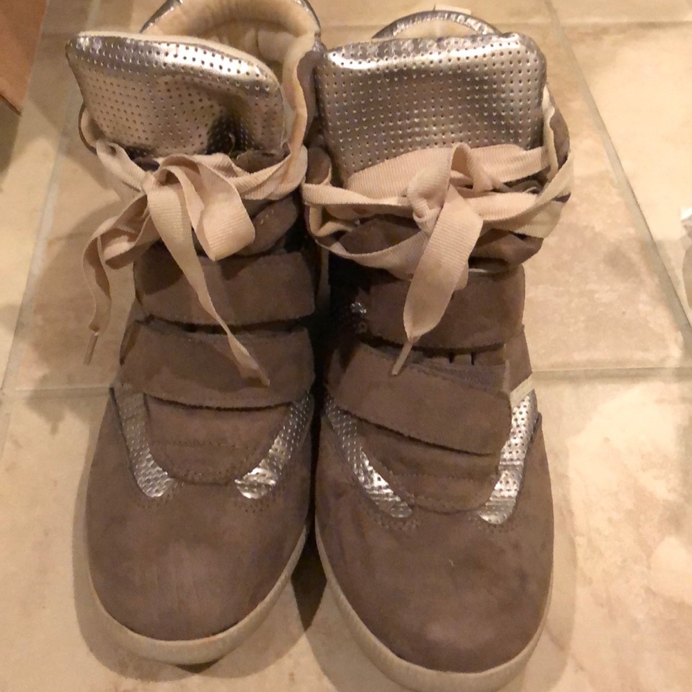 Report Wedge sneakers
